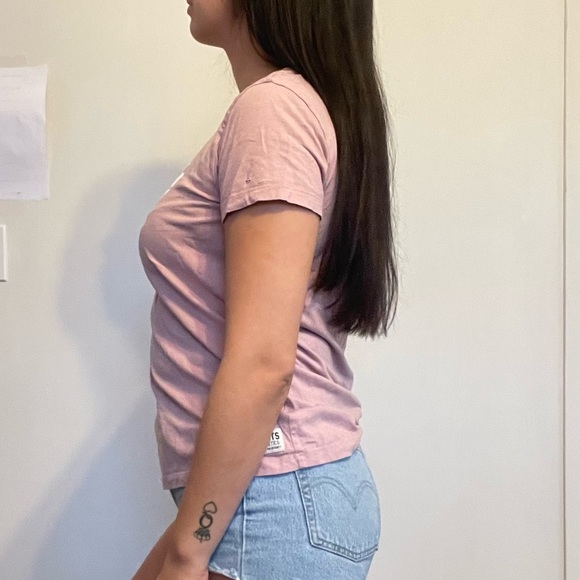 🌸 Roots Pink Graphic T-Shirt – Size Small 🌸 - Picture 2 of 9